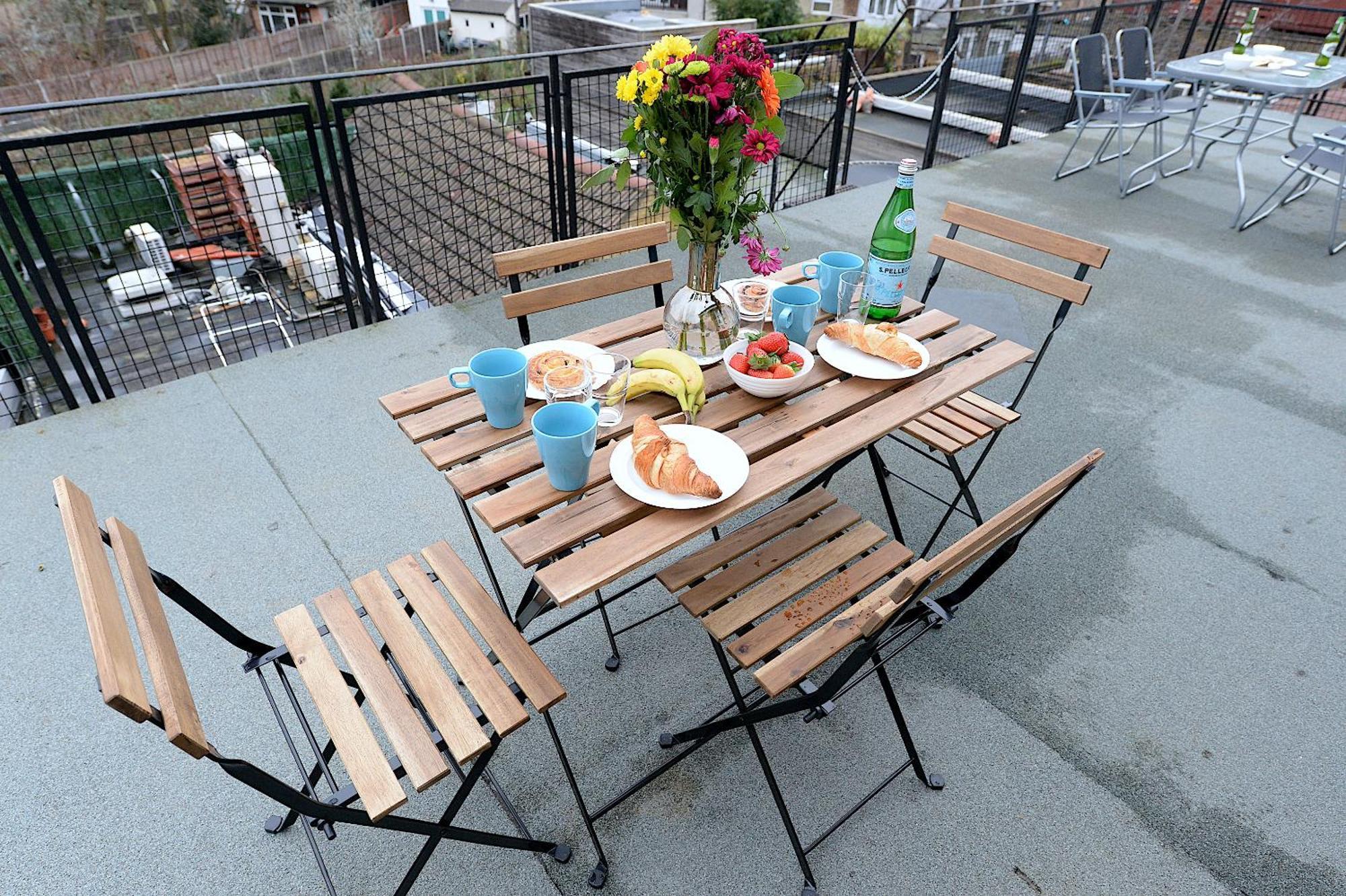 2 Bed Terraced Flat Piccadilly Line Apartment London Exterior photo